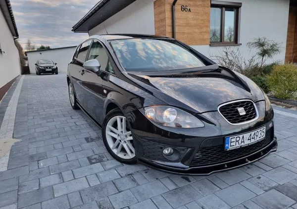 seat łódzkie Seat Leon cena 28800 przebieg: 210000, rok produkcji 2009 z Radomsko